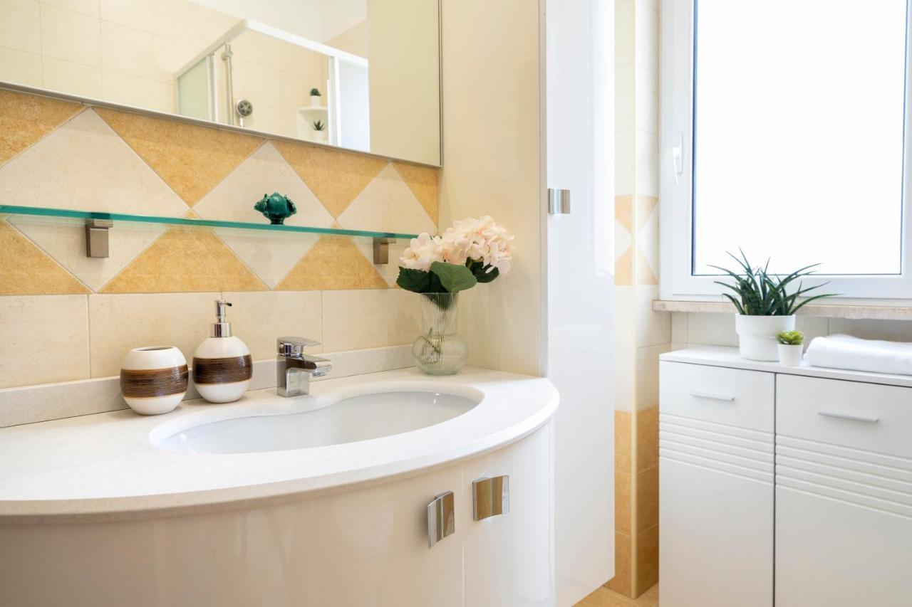 Free Park&Wifi - 4Min Walk - Heart Of Polignano - Marevelous Apartment Полиняно а Маре Екстериор снимка